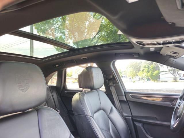2016 Porsche Macan S