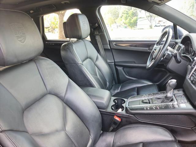 2016 Porsche Macan S