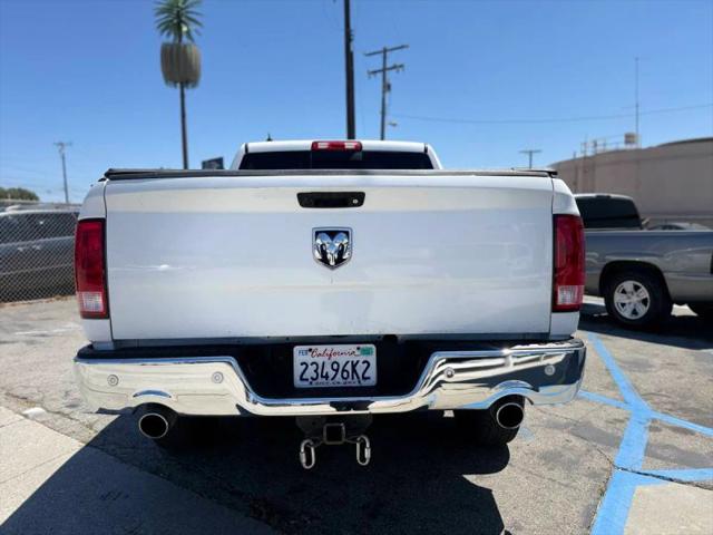 2017 Ram 1500 Big Horn Crew Cab 4x4 5'7" Box