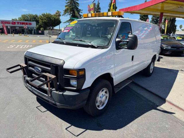 2009 Ford E-350 Super Duty Commercial