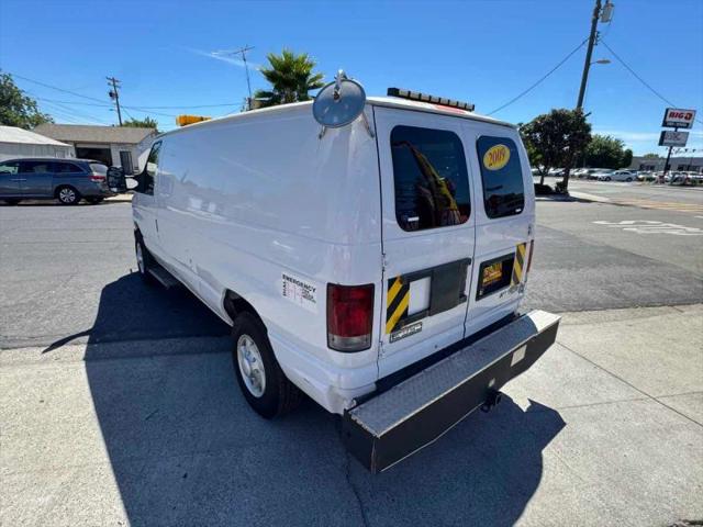 2009 Ford E-350 Super Duty Commercial