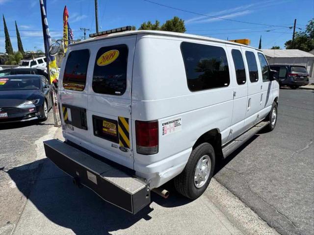 2009 Ford E-350 Super Duty Commercial