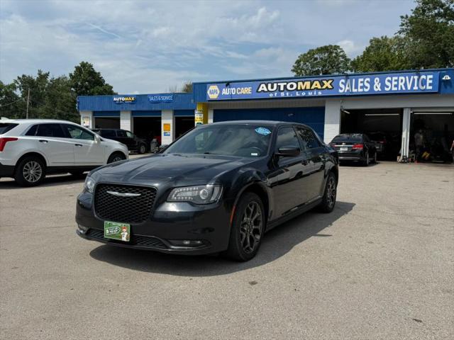 2015 Chrysler 300 300S for sale in Saint Louis, MO