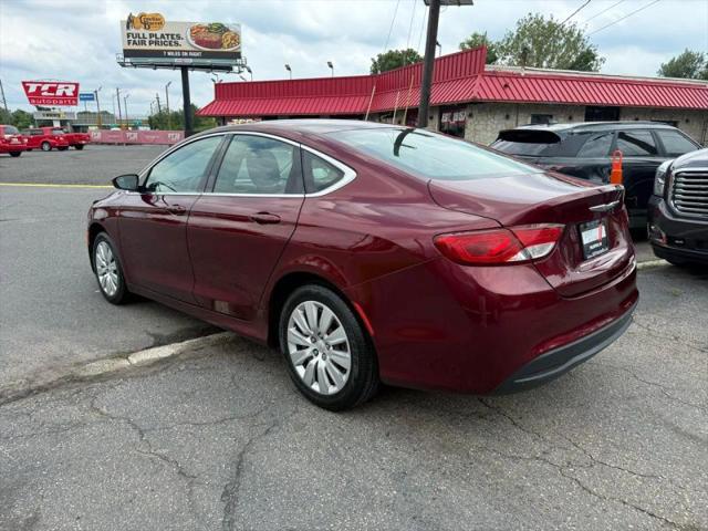 2016 Chrysler 200 LX