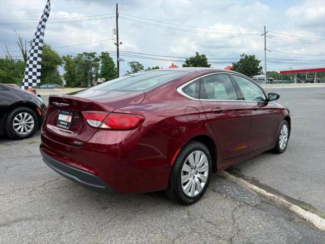 2016 Chrysler 200 LX
