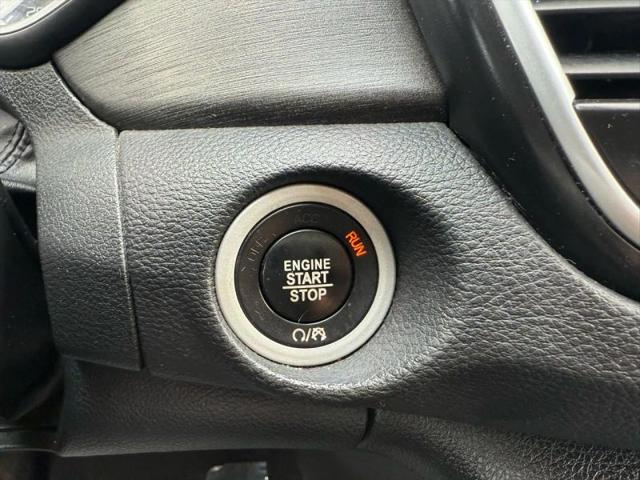 2016 Chrysler 200 LX