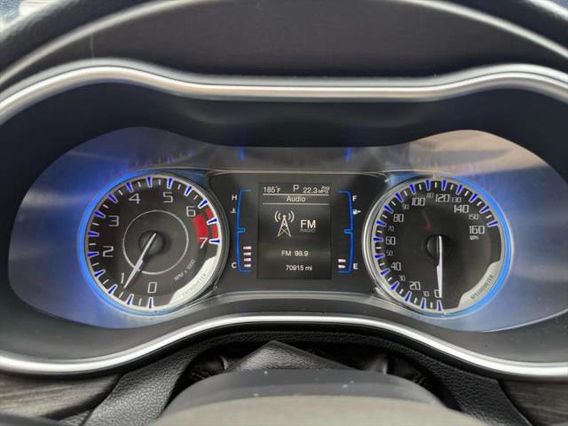 2016 Chrysler 200 LX