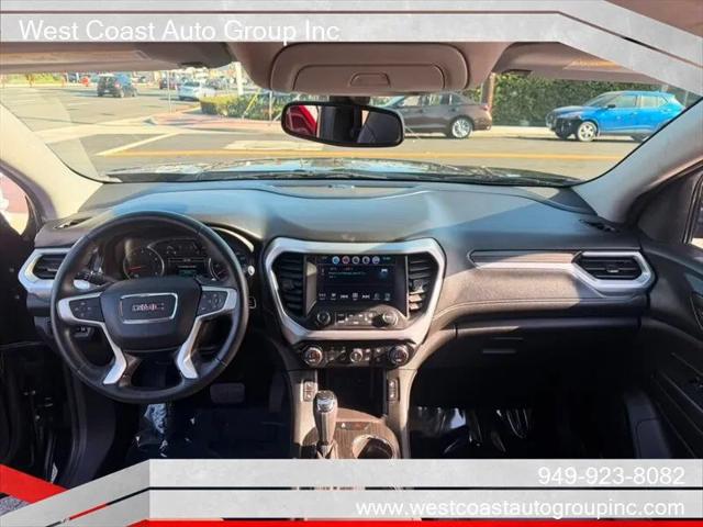 2017 GMC Acadia SLT-1