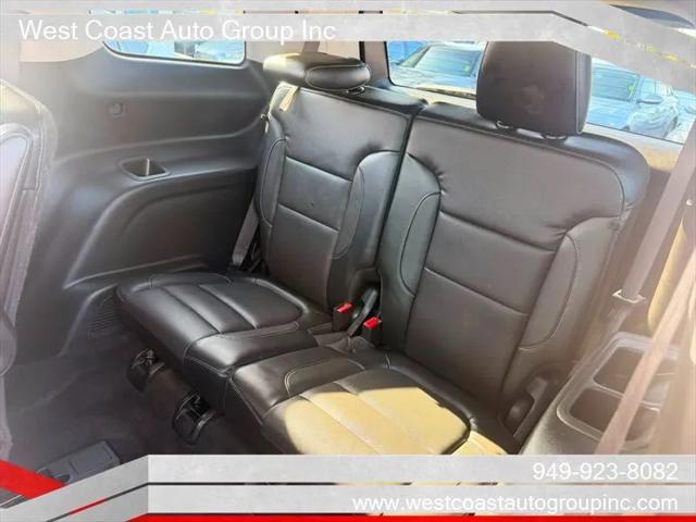 2017 GMC Acadia SLT-1