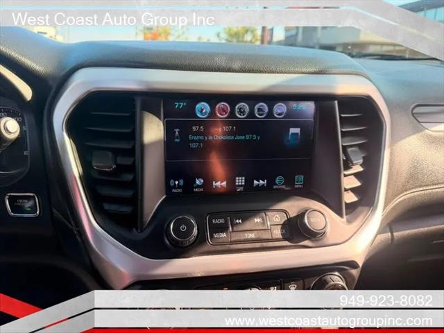 2017 GMC Acadia SLT-1