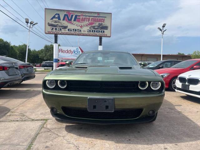2021 Dodge Challenger SXT