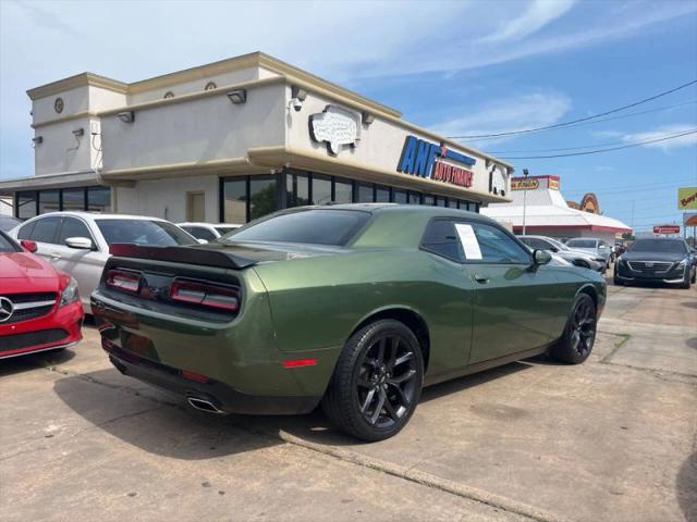 2021 Dodge Challenger SXT