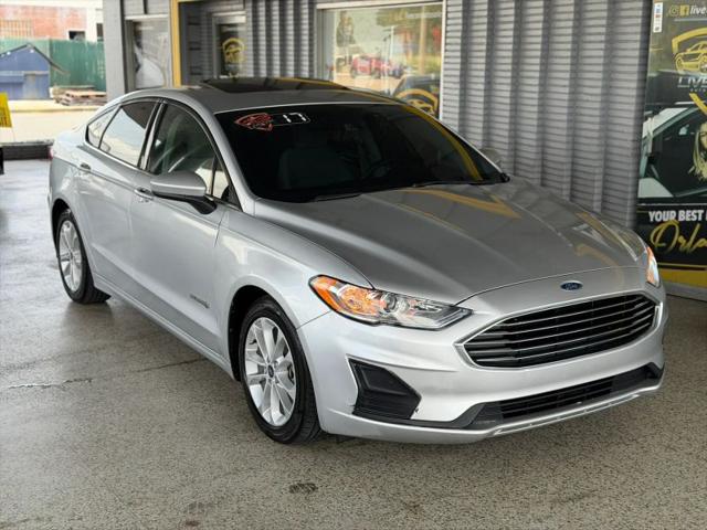 2019 Ford Fusion Hybrid SE for sale in Orlando, FL