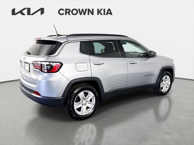 2022 Jeep Compass Latitude FWD
