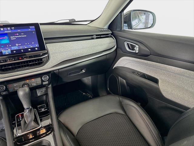 2022 Jeep Compass Latitude FWD