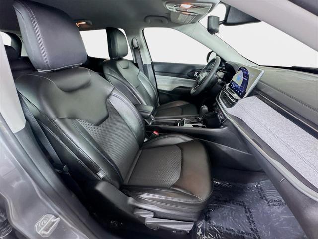 2022 Jeep Compass Latitude FWD
