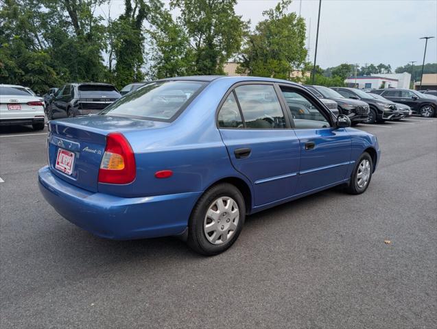 2002 Hyundai Accent GL 2002 Hyundai Accent GL