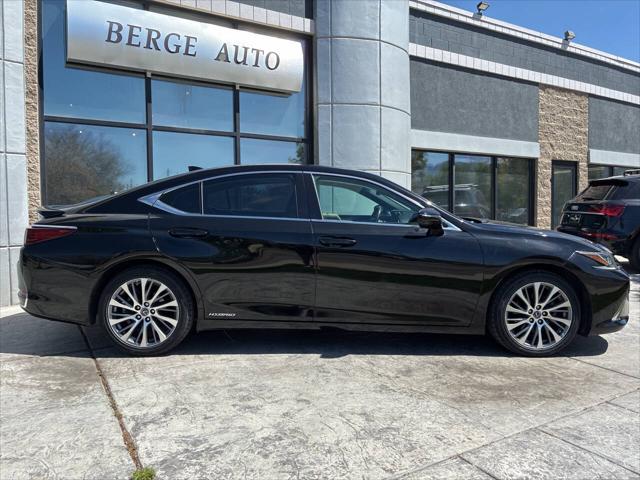 2020 Lexus ES 300h Base 4dr Sedan