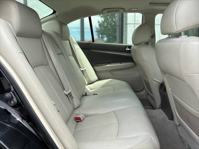 2013 INFINITI G37 x AWD 4dr Sedan
