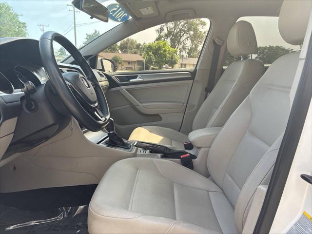 2015 Volkswagen Golf TSI SE 4-Door