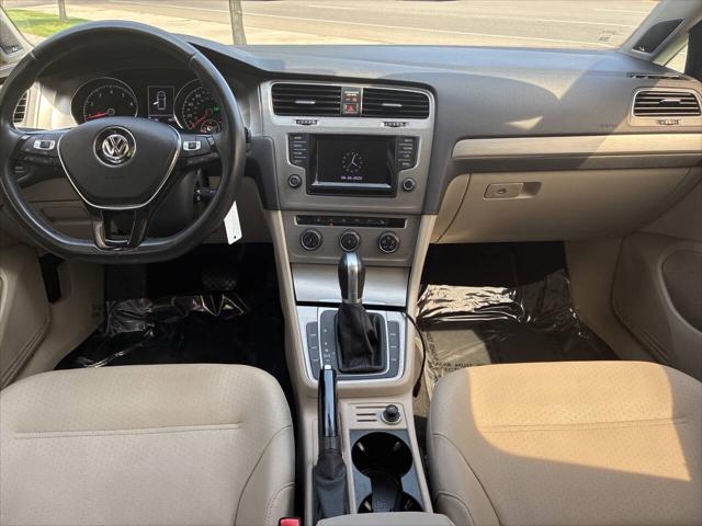 2015 Volkswagen Golf TSI SE 4-Door