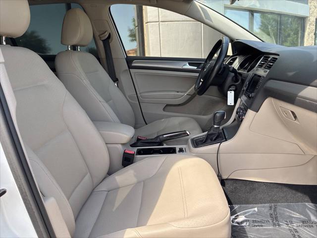 2015 Volkswagen Golf TSI SE 4-Door