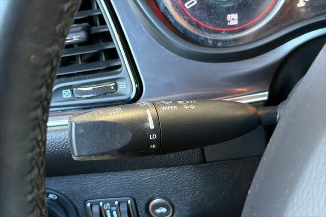 2016 Dodge Challenger SXT