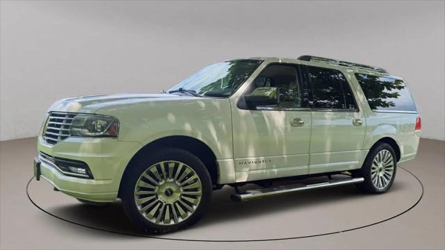 2015 Lincoln Navigator L Base for sale in Kenosha, WI
