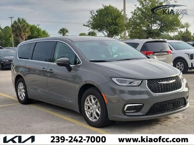 2023 Chrysler Pacifica Touring L for sale in Cape Coral, FL
