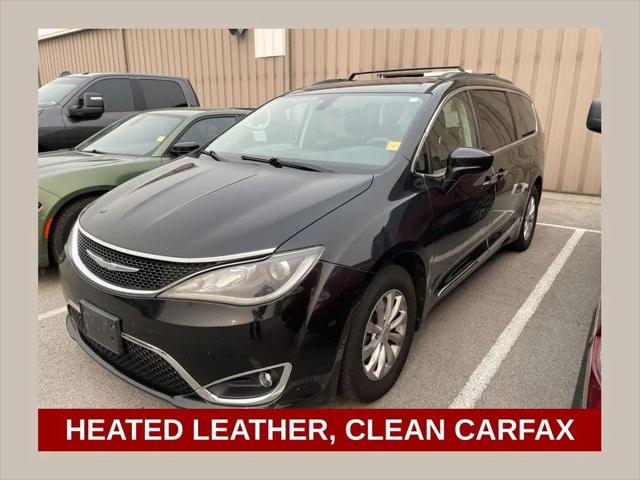 2017 Chrysler Pacifica Touring-L for sale in Clyde, OH