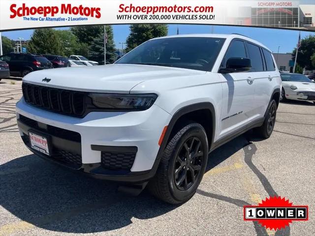 2024 Jeep Grand Cherokee L Altitude 4x4 for sale in Middleton, WI