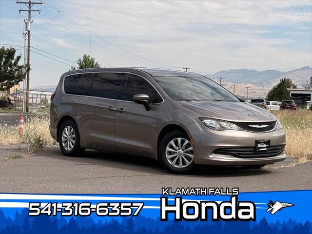 2017 Chrysler Pacifica Touring for sale in Klamath Falls, OR