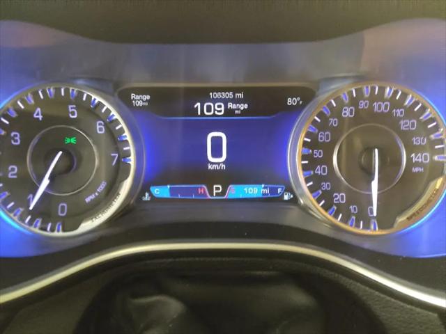2016 Chrysler 200 C