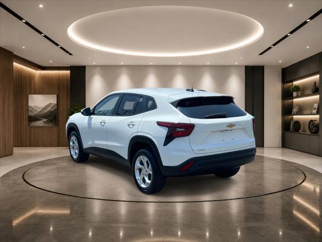 2025 Chevrolet Trax FWD LS