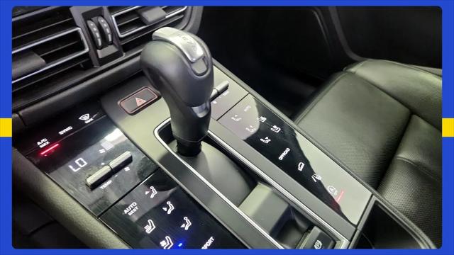 2023 Porsche Macan T