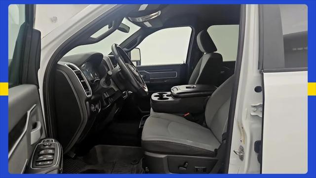 2023 Ram 2500 Big Horn Crew Cab 4x4 64 Box
