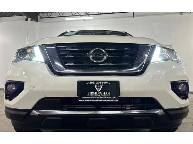 2020 Nissan Pathfinder Platinum 2WD