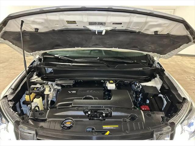 2020 Nissan Pathfinder Platinum 2WD