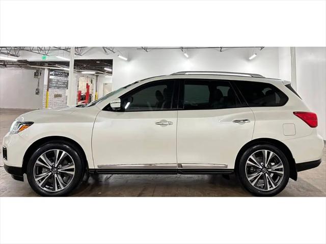 2020 Nissan Pathfinder Platinum 2WD