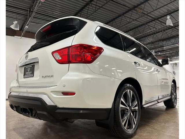 2020 Nissan Pathfinder Platinum 2WD