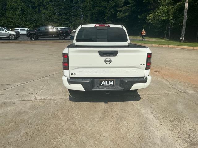 2023 Nissan Frontier Crew Cab SV 4x2