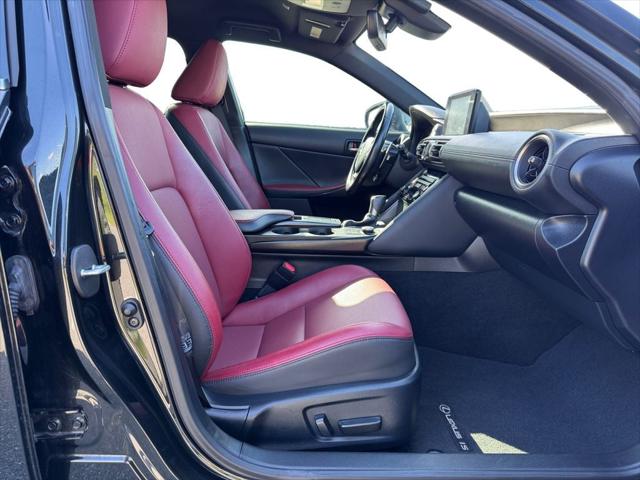 2021 Lexus IS 300 300