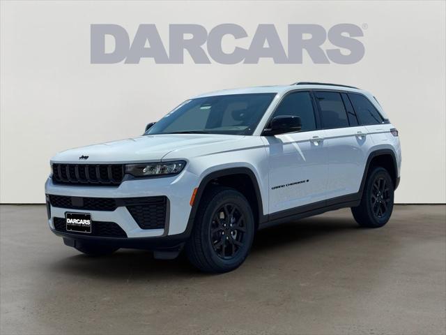 2026 Jeep Grand Cherokee GRAND CHEROKEE LAREDO ALTITUDE 4X4