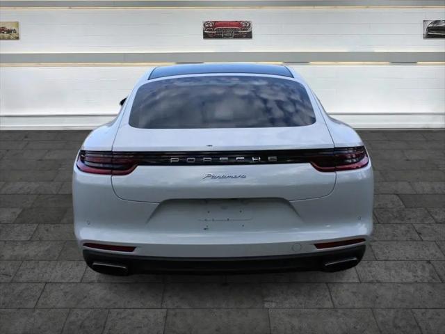 2018 Porsche Panamera Panamera