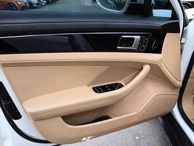 2018 Porsche Panamera Panamera