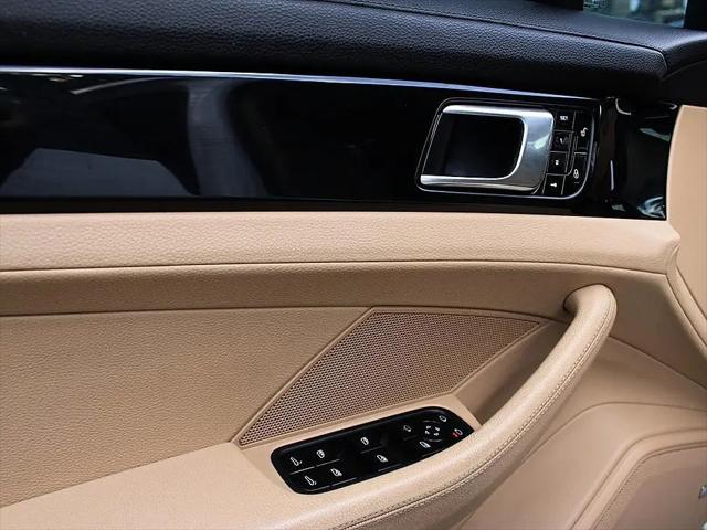 2018 Porsche Panamera Panamera