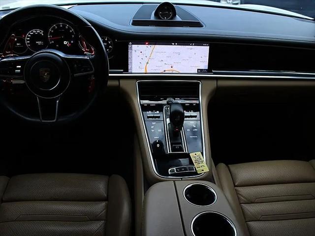 2018 Porsche Panamera Panamera