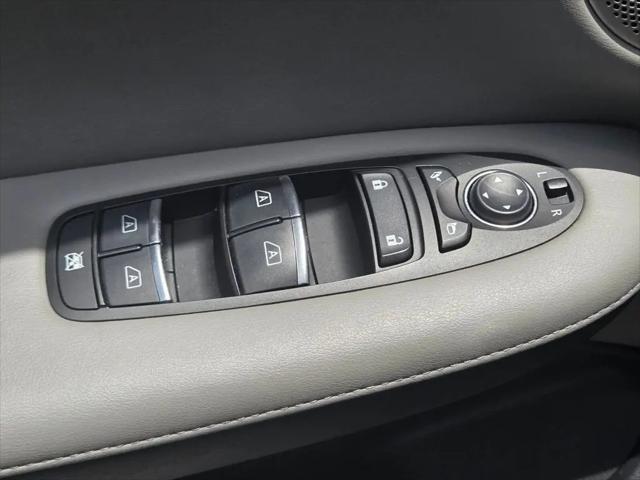 2023 INFINITI QX50 SENSORY