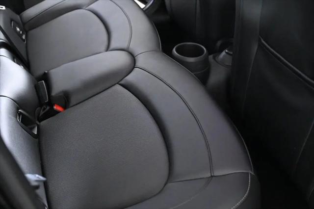 2015 MINI Hardtop Cooper