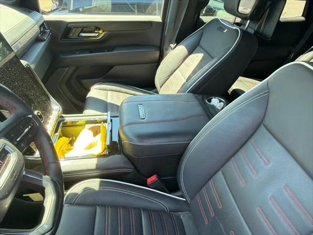 2025 GMC Yukon 4WD AT4 Ultimate